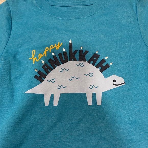 Cat & Jack boys 2 piece Happy Hanukkah set size 18 months - Picture 3 of 4